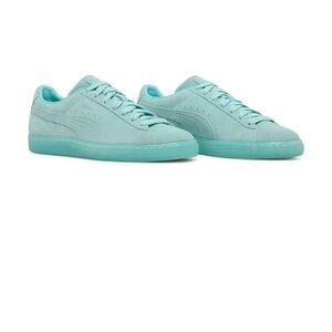 PUMA Women’s SUEDE CLASSIC MONO ICED Aruba Blue Sz 6.5 NWOB never worn